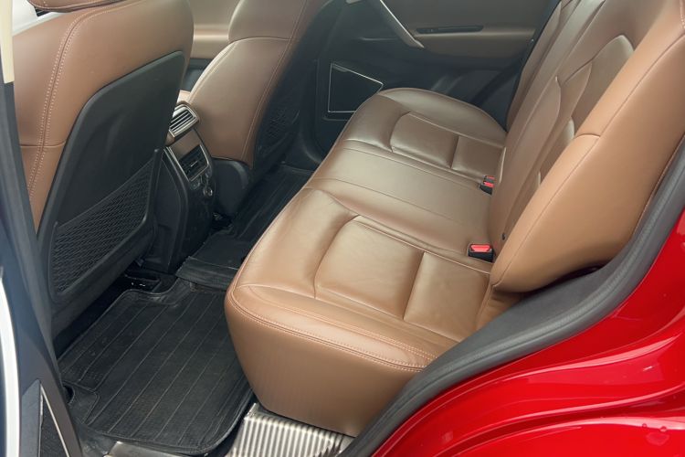 Used Geely Auto Emgrand X7 Sport 2016 1.8TD Automatic ZhiZun Version
