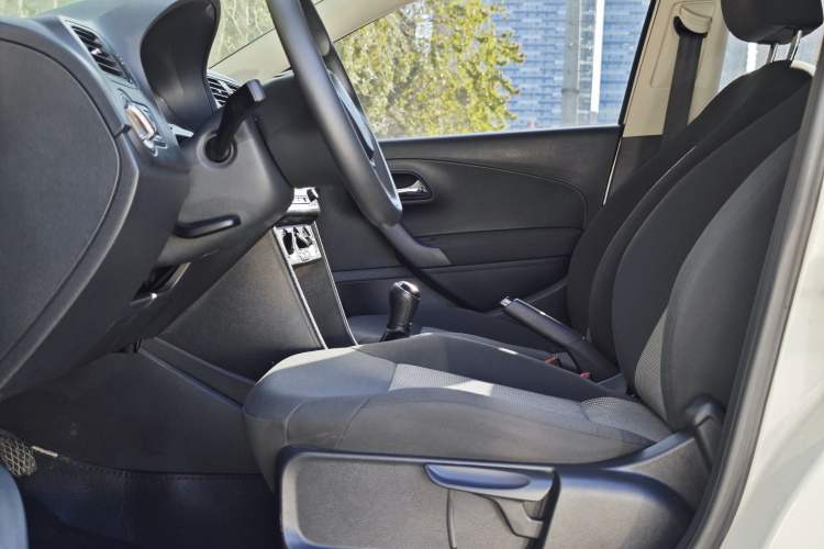 Used Volkswagen Polo 2016 1.4L Manual Fashion Model
