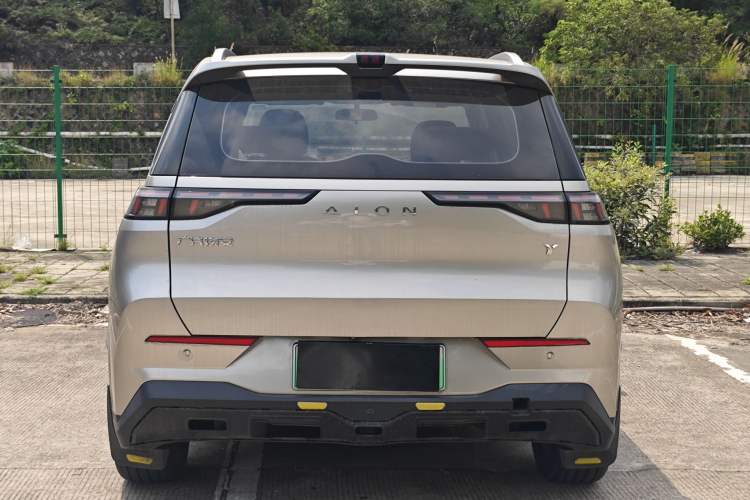 Used AION Y 2022 70 Intelligent Edition Lithium Iron Phosphate Exterior 2