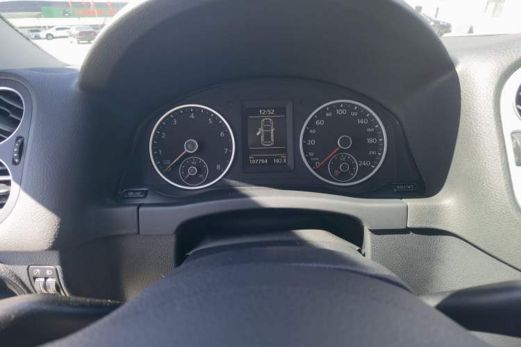 Used Volkswagen Tiguan 2015 1.8TSI Automatic Two-Wheel Drive Trend Edition