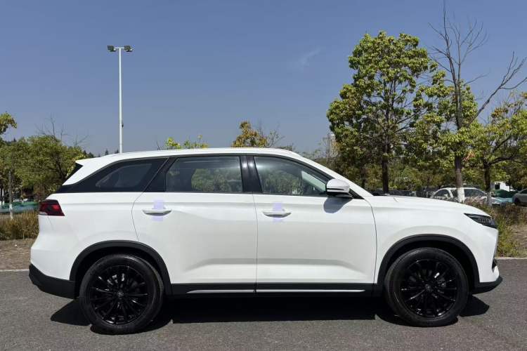 Used CHANGAN CS75 2026 Model PRO 1.5T DCT Prestige 7-Seater Exterior 6