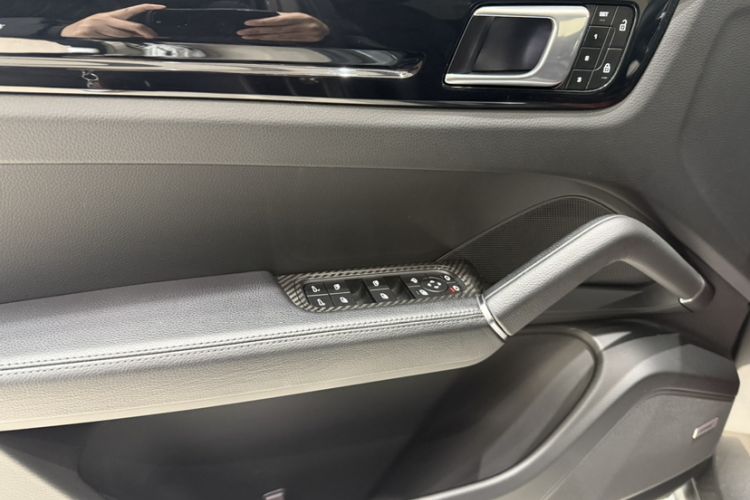 Used Porsche Cayenne 2022 Cayenne 3.0T Platinum Edition
