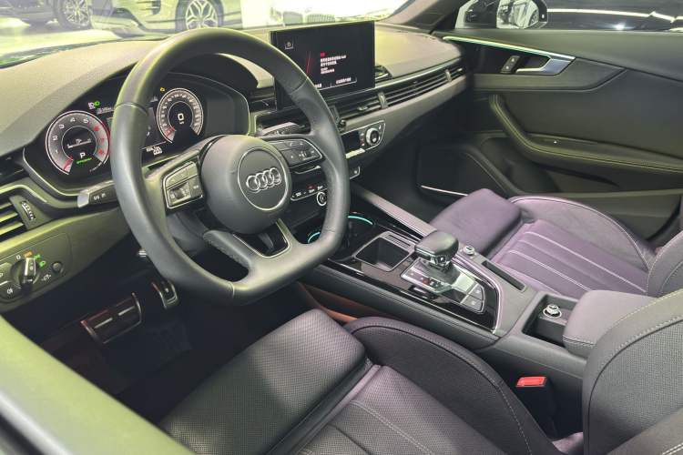 Used Audi A4L 2023 40 TFSI Bang & Olufsen Starry Night Edition Interior 5