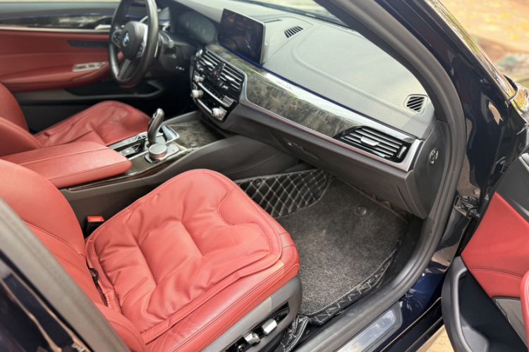 Used BMW 5 Series 2019 530Li Luxury Edition M Sport Package