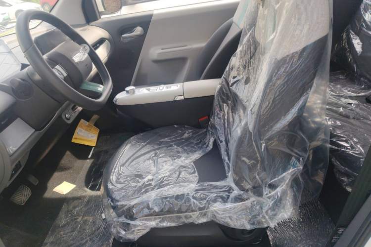 Used CHANGAN Lumin 2025 205 km Xiangqin Version
