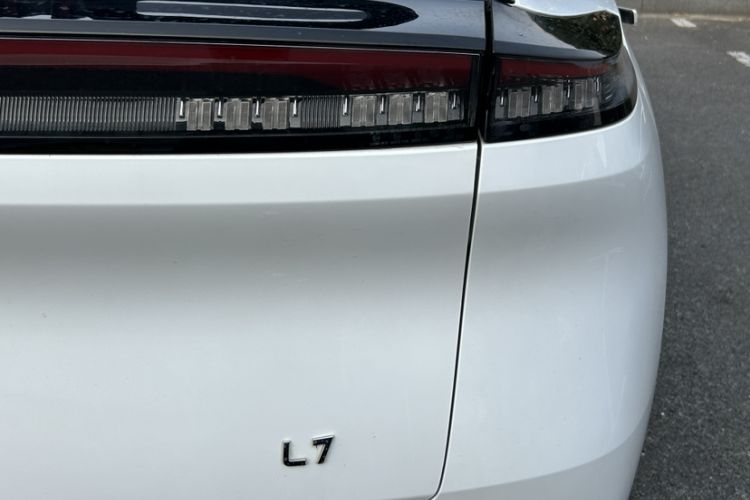 Used Dongfeng Aeolus L7 New Energy 2024 205 Plus Exterior 7