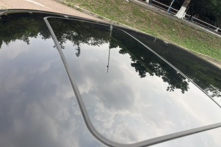 Used Hongqi H7 2019 2.0T Elite Edition Roof