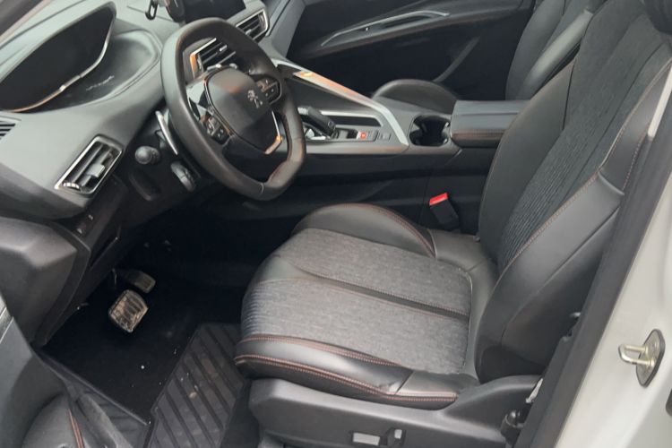 Used Peugeot 5008 2017 350THP 7-Seater Elite Edition
