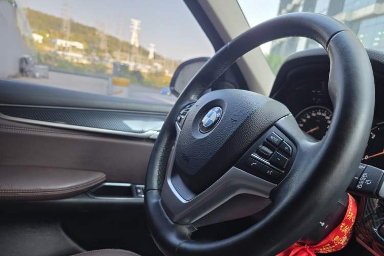 Used BMW X5 2017 xDrive28i
