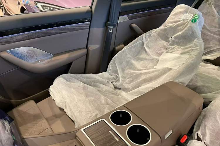 Used Hima Luxeed R7 2026 Model Pure Electric Max+ Interior 5