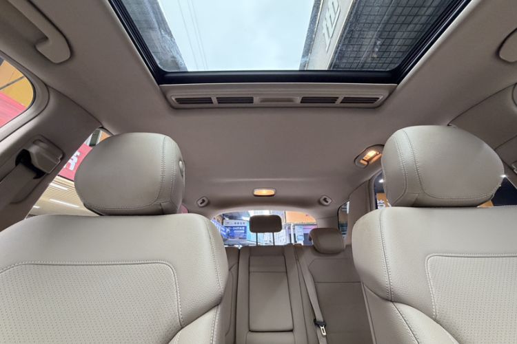 Used Mercedes-Benz M-Class 2015 ML 320 4MATIC
