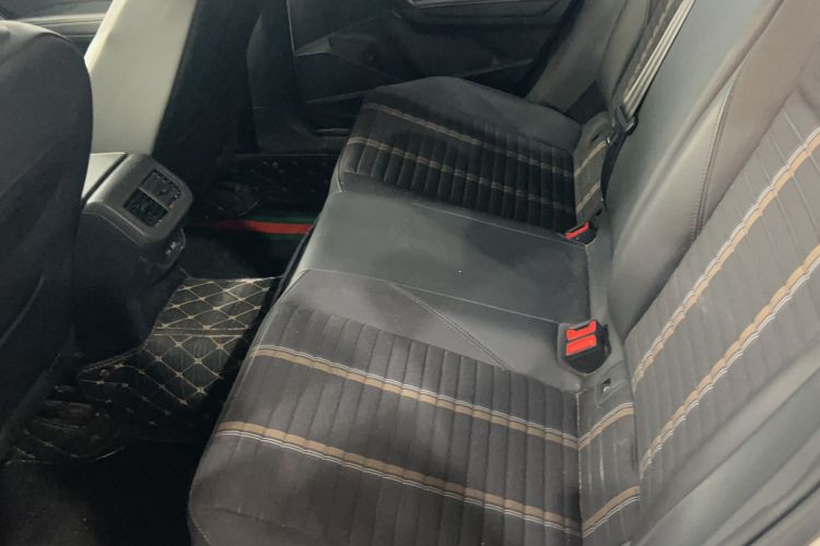 Used Volkswagen Lavida 2021 1.5L Manual Comfort Edition
