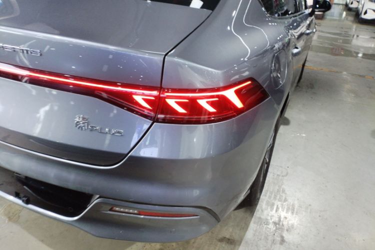 Used BYD Qin PLUS 2024 HONOR Edition DM-i 55KM Leading Model Exterior 6