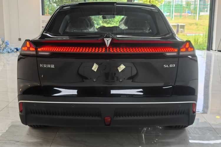 Used Deepal SL03 2025 Revised Version Range-Extended Elite Edition
