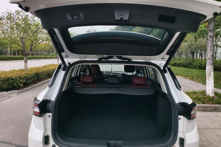 Used Dongfeng Aeolus AX7 2021 PRO 1.6T Automatic Glory Edition