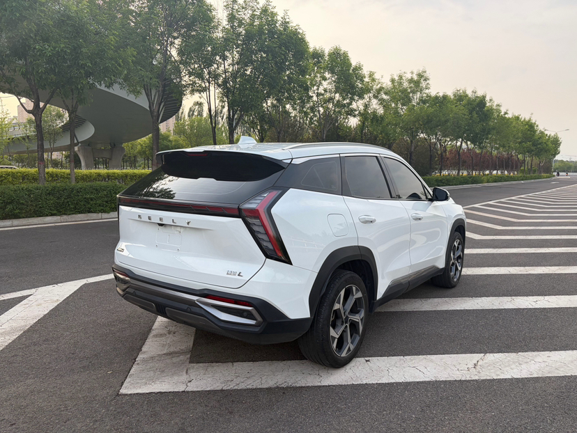 Geely Auto FX11 2023 1.5TD DCT Prestige Edition — снимка 7