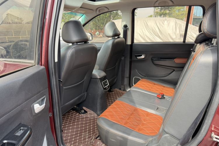 Used SWM X3 2018 1.5L Manual Fashion Model
