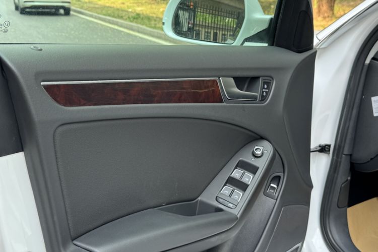 Used Audi A4L 2016 35 TFSI Collection Edition S line Comfort Model