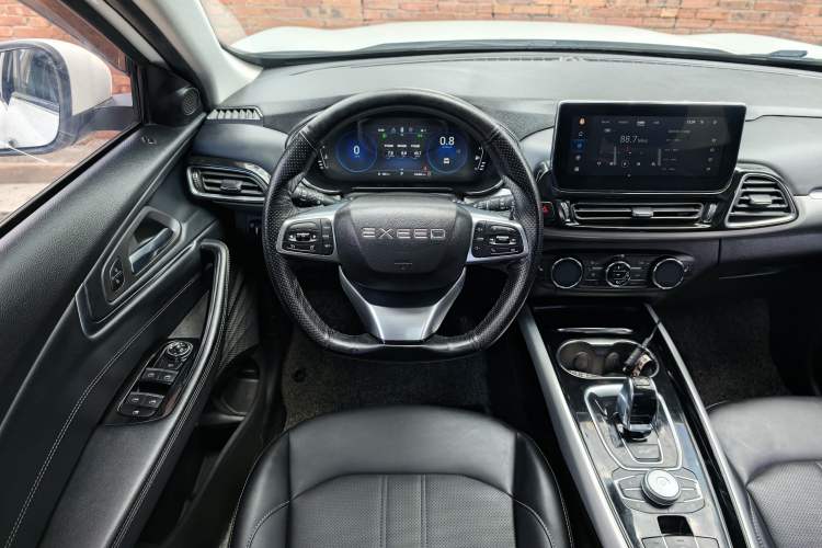 Used EXEED Lingyun 2019 1.6T Two-Wheel Drive Diamond Edition