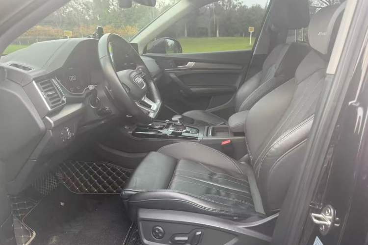 Used Audi Q5L 2022 40T Luxury Dynamic Model
