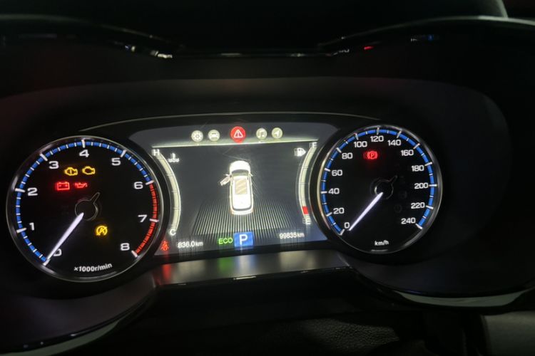 Used GAC Trumpchi GS7 2017 320T Four-Wheel Drive Luxury Smart Connectivity Model