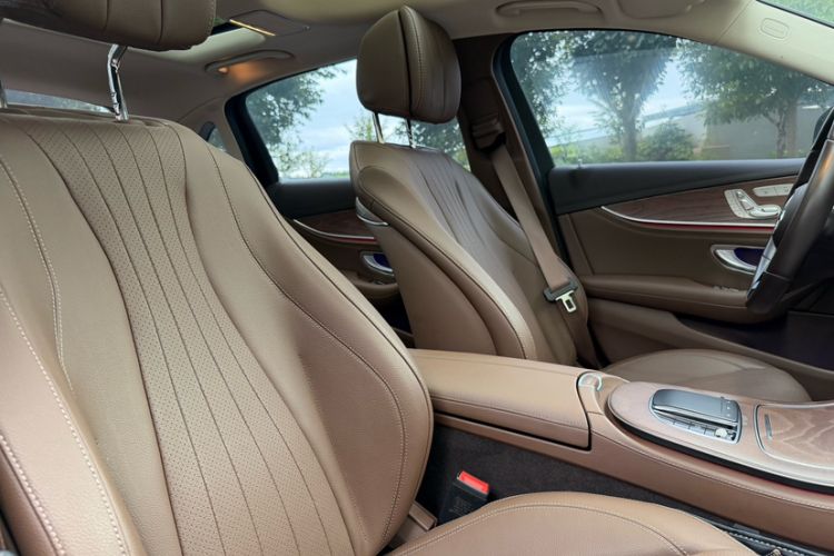 Used Mercedes-Benz E-Class 2023 Updated E 300 L Fashion Edition
