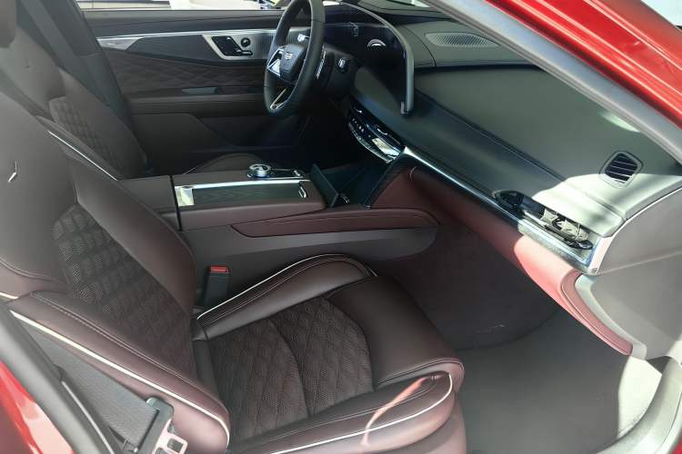 Used Cadillac CT6 2023 28T Platinum Edition