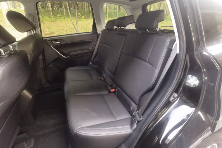 Used Subaru Forester 2016 2.0i Luxury Navigation Edition
