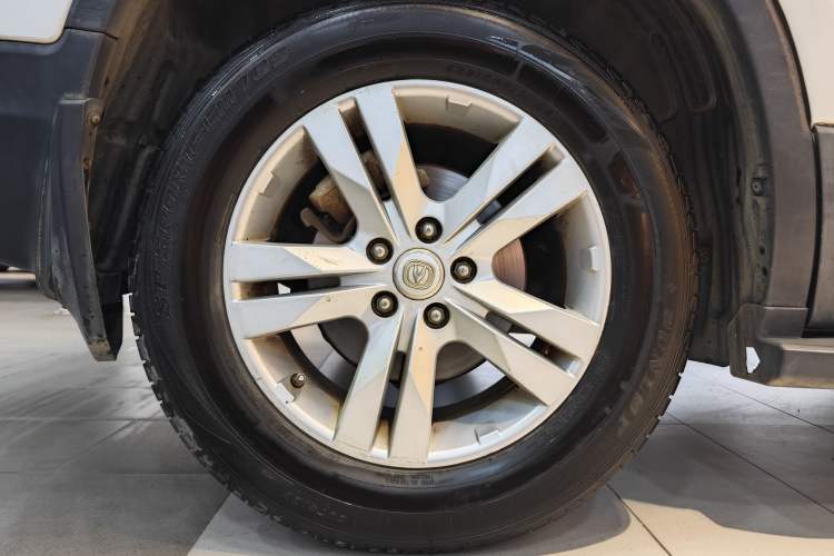 Used Changan CS75 2014 2.0L Manual Luxury Version China V Standard
