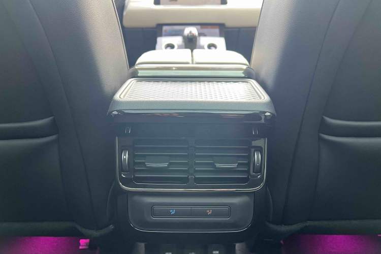 Used Land Rover Range Rover Evoque 2021 Range Rover Velar L 249PS R-Dynamic First Edition