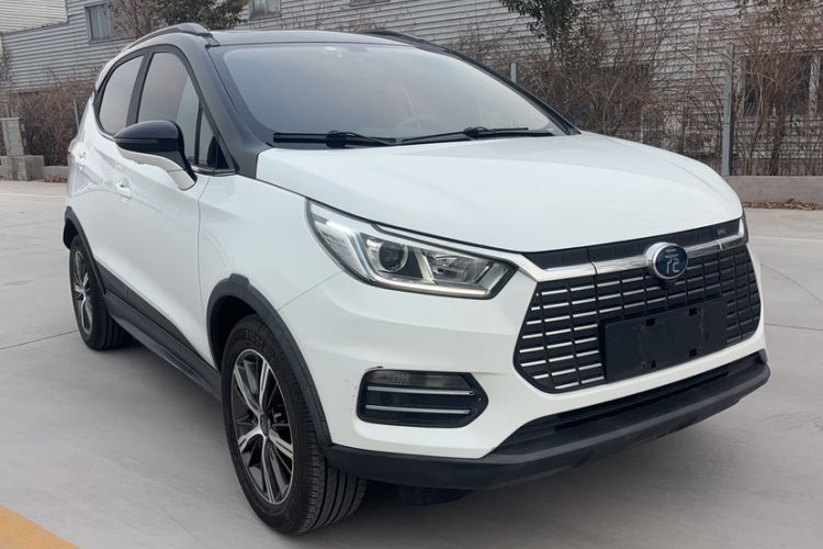 Used BYD Yuan New Energy 2018 EV360 Smart Connected Cool Model
