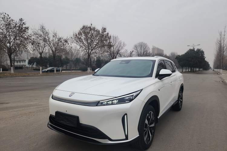 Used Roewe D5X DMH 2024 135 Tech Edition