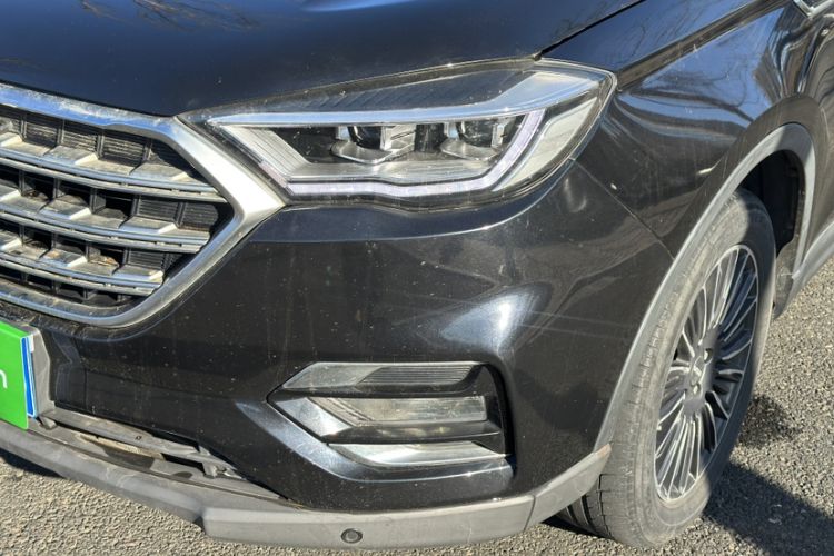 Used Sinotruk VGV U70 2020 1.5T Manual Luxury Edition 7 Seats