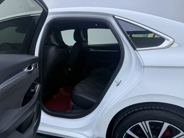 Geely Auto Preface 2025 Dongfang Yao 2.0TD Lanxing Edition — снимка 19