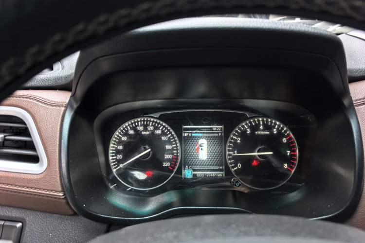 Used SWM X7 2018 1.5T Automatic Smart Enjoyment Version 7 Seats Instrument Cluster