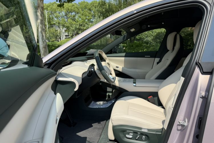 Used Xiaomi Auto YU7 2025 Ultra-Long Range Rear-Wheel Drive Version
