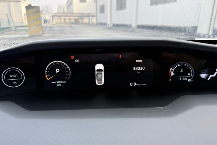 Used Changan UNI-V 2023 1.5T Prestige Model
