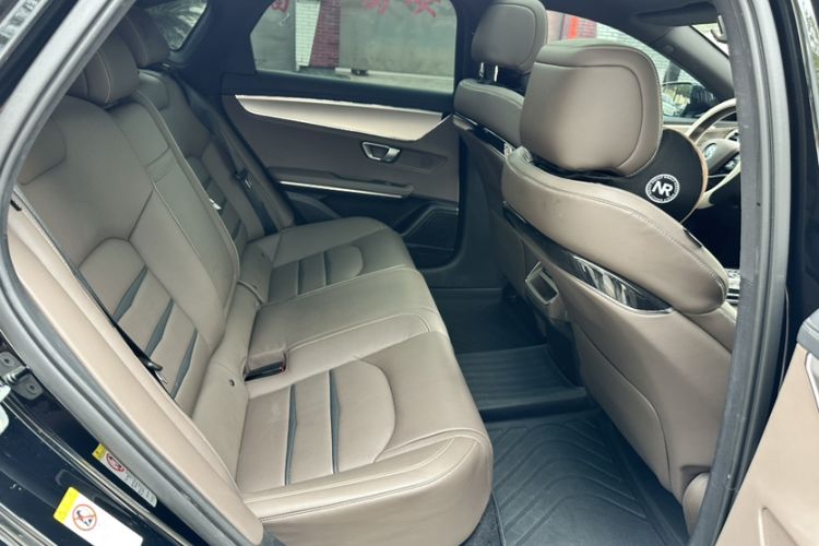 Used BYD Han 2020 DM Four-Wheel Drive Performance Edition Luxury Model Interior 3