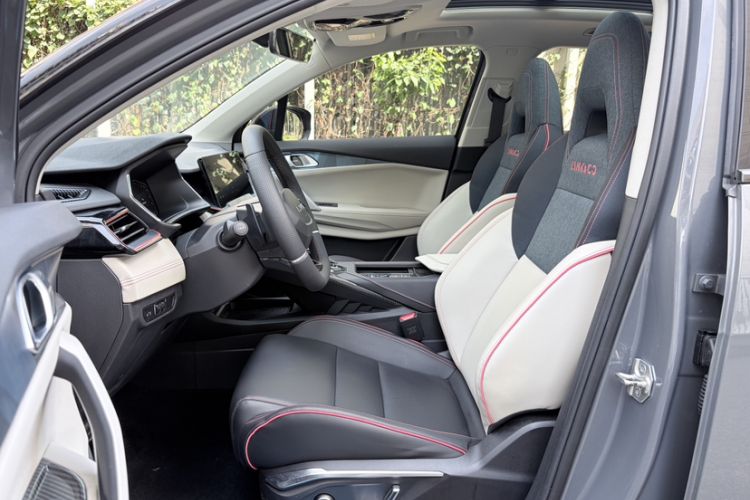 Used Lynk & Co 06 2020 1.5T YAO Halo Left Front Seat