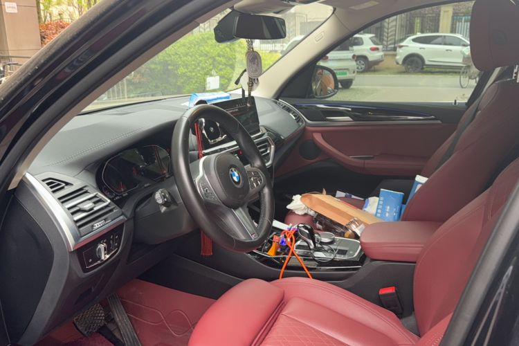 Used BMW X3 2023 xDrive25i M Sport Package Interior 3