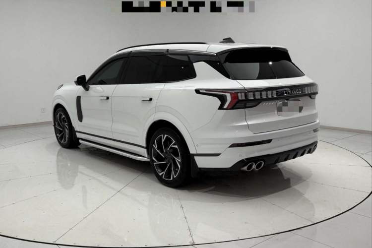 Used Lynk & Co 09 2021 2.0T Halo Six-Seater
