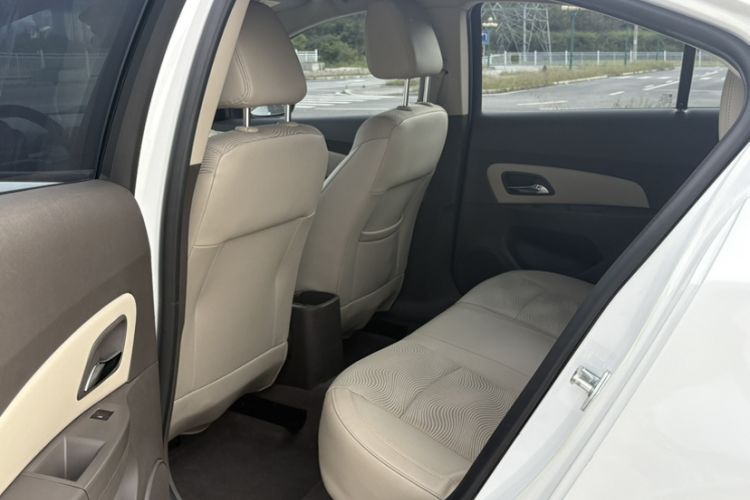 Used Chevrolet Cruze 2015 1.5L Classic SE AT