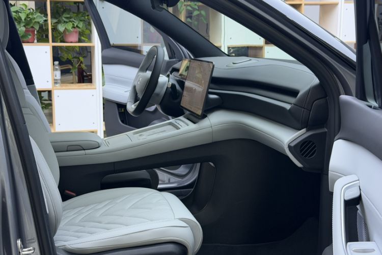 Used Nio ES6 2025 75 kWh
