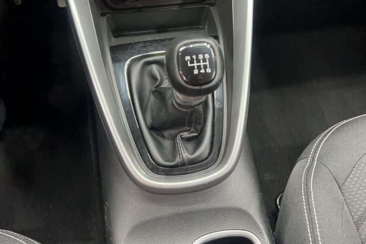 Used Baojun 510 2019 1.5L Manual Enjoyment Model 77kW China VI Emission Standard
