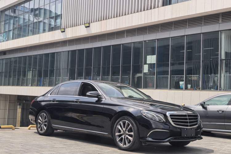 Used Mercedes-Benz E-Class 2020 E 260 L
