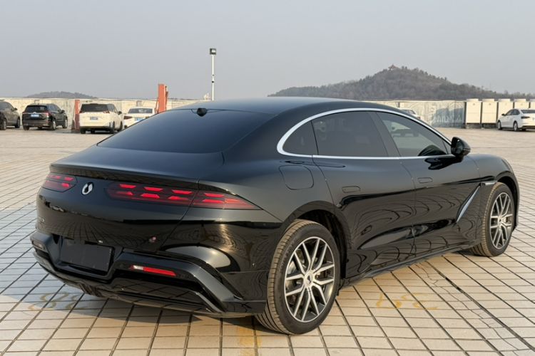 Used Denza Z9 2024 1100 km Four-Wheel Drive Pro Version