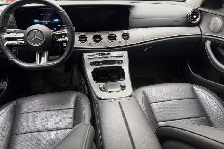 Used Mercedes-Benz E-Class New Energy 2021 E 350 e L Plug-in Hybrid Sports Sedan
