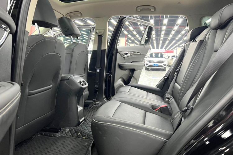 Used Buick Envision 2023 Encore Plus 652T Five-Seat Luxury Model