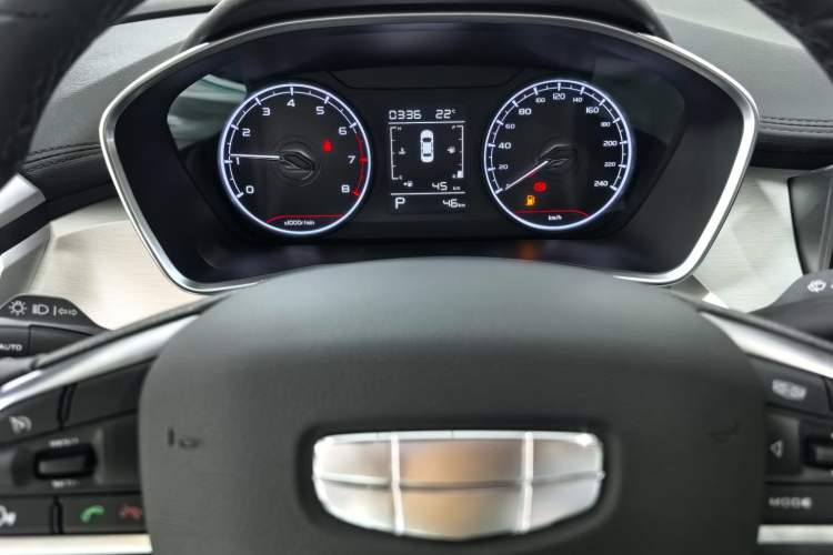 Used Geely Auto Coolray 2025 1.5L CVT Super Edition Odometer Close Up