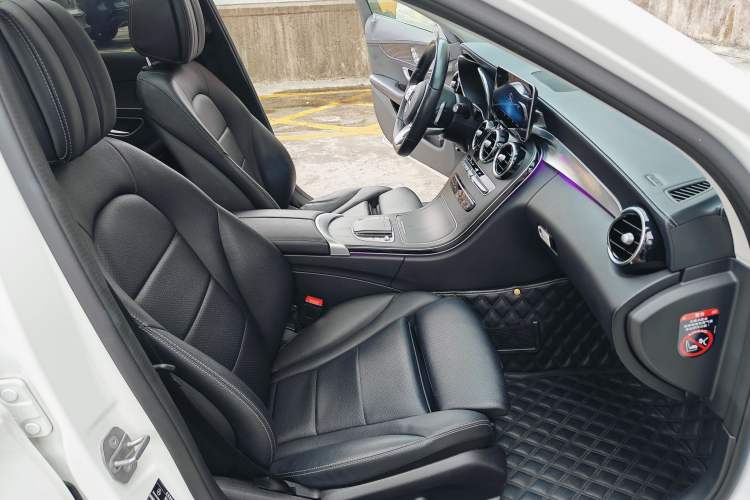 Used Mercedes-Benz C-Class 2021 C 200 L Fashion Edition Sport Version
